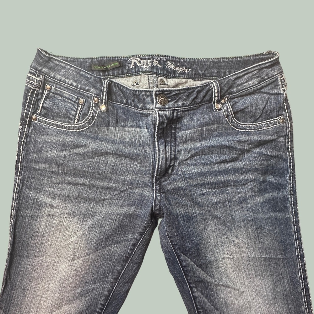 Wrangler Jeans Womens 11/12 x 34 Rock 47 Ultra Low Rise Blue Contrast Stitching